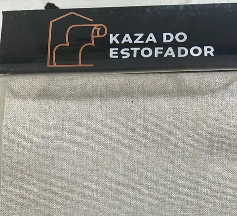 Mostruário de tecidos com a marca Kaza do Estofador